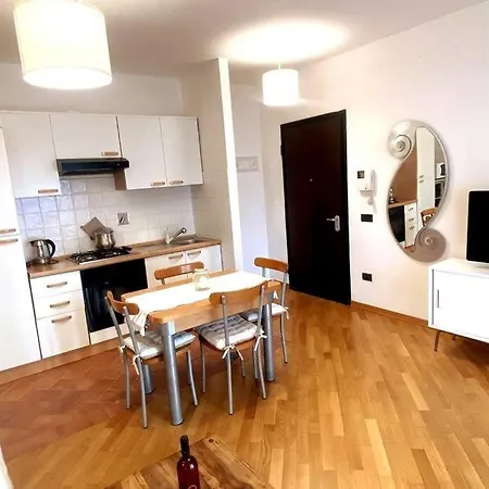 Rebecca's House Appartement *